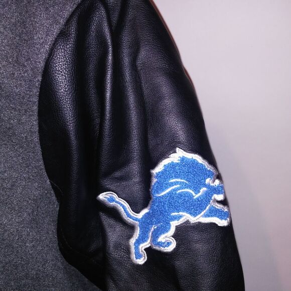 Detroit Lions Bomber Jacket Mens Black Gray Blue Logo Varsity Jacket NFL - Picture 8 of 13